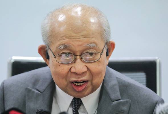 Tengku Razaleigh Hamzah : Politik Wang Sebabkan UMNO Sukar Berubah