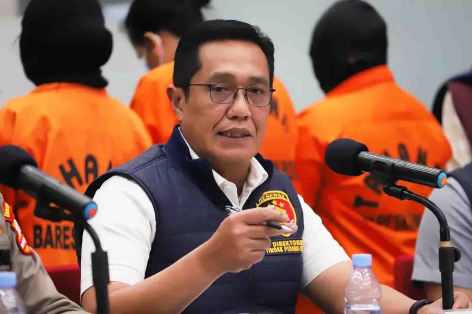 Dittipidum Bareskrim Polri menangkap AN, seorang bos pengelola situs judi online yang ditangkap di Denpasar, Bali. AN diketahui mengoperasikan markas judi online di kawasan Pasar Kemis, Kabupaten Tangerang.