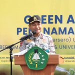 Kapolda Riau Irjen Pol Herry Heryawan menghadiri kegiatan penanaman 300 pohon di Kampus Universitas Lancang Kuning