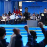 Kapolri Jenderal Listyo Sigit Prabowo secara resmi melepas sebanyak 1.575 buruh terdampak Pemutusan Hubungan Kerja