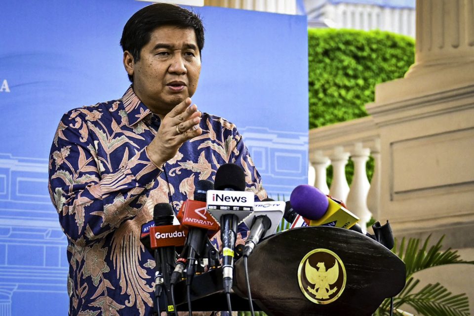 Pemerintah terus memperkuat komitmennya dalam menyediakan hunian layak bagi masyarakat berpenghasilan rendah.