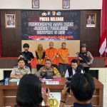 Polres Siak menggelar konferensi pers terkait pengungkapan kasus dugaan tindak pidana pemalsuan surat berupa sertifikat tanah