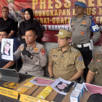 Satuan Reserse Narkoba Polrestabes Bandung mengungkap peredaran obat keras terlarang dalam jumlah besar. Sebanyak 1.271.700 butir obat-obatan berbagai jenis