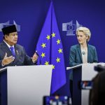 Pernyataan Pers Bersama Presiden Republik Indonesia, Prabowo Subianto dan Presiden Komisi Eropa, Ursula von der Leyen, di kantor pusat Uni Eropa, Berlaymont Building, Brussel, Belgia, pada Minggu, 13 Juli 2025. (Foto: BPMI Setpres) Read more: https://setkab.go.id/presiden-prabowo-dunia-butuh-kekuatan-besar-yang-menjaga-perdamaian-dan-stabilitas/