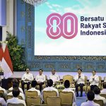 Presiden Prabowo Subianto secara resmi meluncurkan tema dan logo peringatan Hari Ulang Tahun (HUT) ke-80 Kemerdekaan Republik Indonesia (RI) di Istana Negara, Jakarta, pada Rabu, 23 Juli 2025. (Foto: BPMI Setpres) Read more: https://setkab.go.id/logo-dan-tema-hut-ke-80-kemerdekaan-ri-resmi-diluncurkan-bersatu-berdaulat-untuk-indonesia-maju/