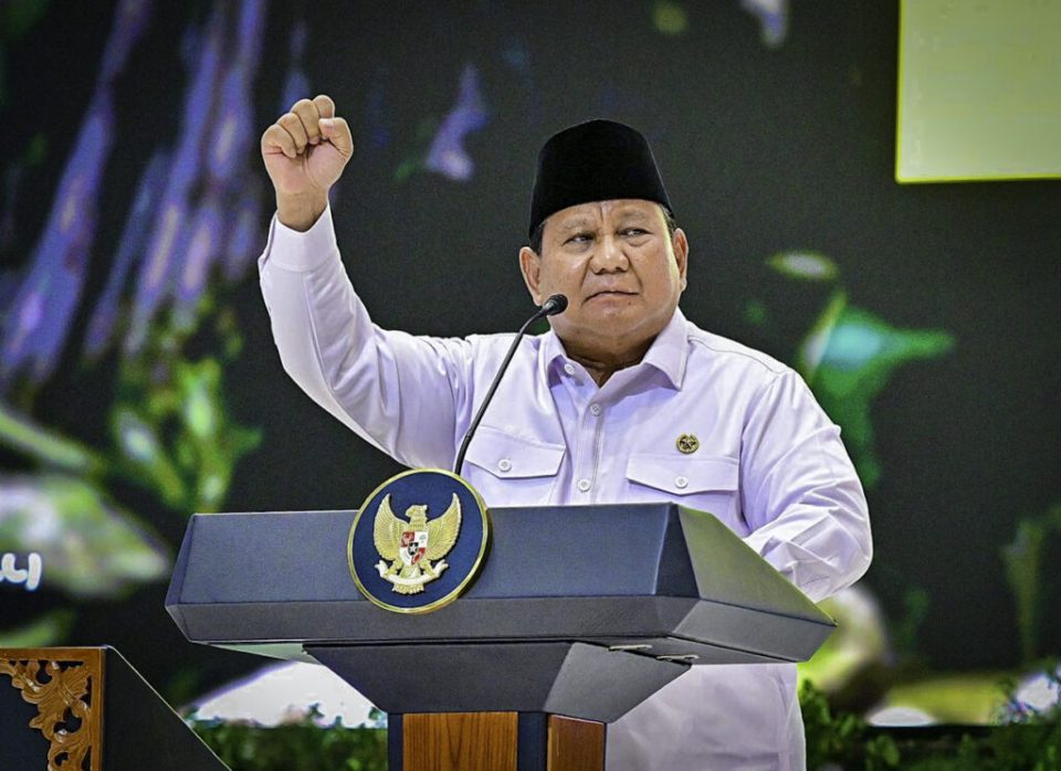 Presiden Prabowo Subianto menghadiri Peringatan Hari Lahir ke-27 Partai Kebangkitan Bangsa (PKB) yang diselenggarakan di Jakarta Convention Center (JCC), Jakarta, pada Rabu, 23 Juli 2025. (Foto: BPMI Setpres) Read more: https://setkab.go.id/presiden-prabowo-tegaskan-pasal-33-uud-1945-sebagai-landasan-pembangunan-untuk-kesejahteraan-rakyat/