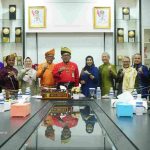 Wali Kota Tanjungpinang, Lis Darmansyah, memimpin langsung pertemuan yang juga membahas rencana penandatanganan Nota Kesepahaman (MoU) dan kolaborasi dalam program-program pelestarian budaya.