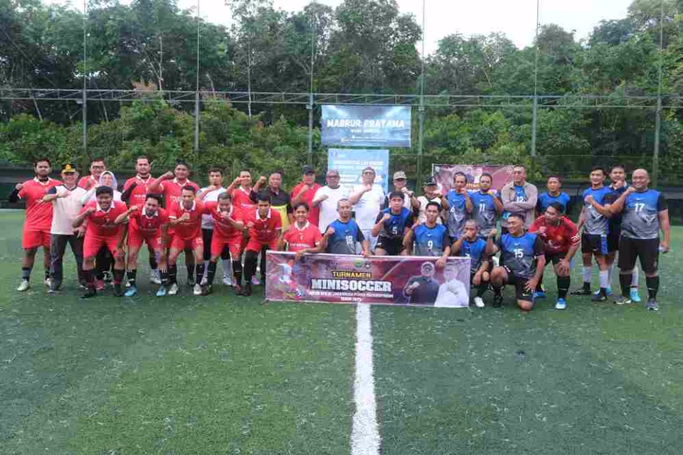 Turnamen Mini Soccer antar-organisasi perangkat daerah (OPD) di lingkungan Pemerintah Kota Tanjungpinang resmi dibuka pada Sabtu (12/7/2025)