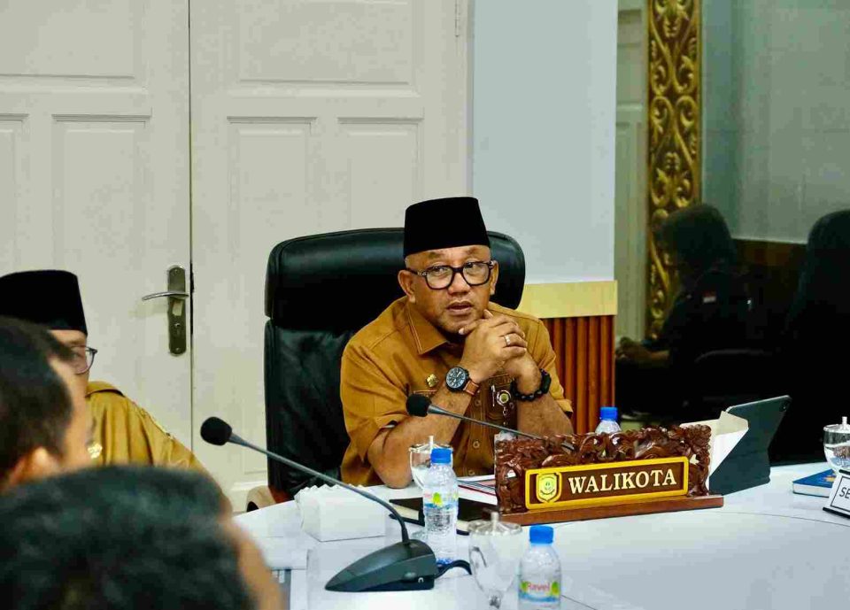 Wali Kota Tanjungpinang H. Lis Darmansyah, S.H., mengimbau para orang tua murid baru di seluruh jenjang pendidikan untuk hadir mendampingi anak-anak mereka pada hari pertama masuk sekolah, Senin (21/7/2025).