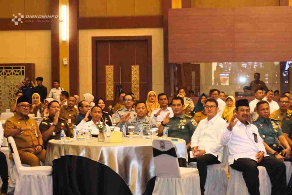 Wali Kota Tanjungpinang, menghadiri pengukuhan Gugus Tugas Pencegahan dan Penanganan Tindak Pidana Perdagangan Orang (TPPO) Tingkat Provinsi Kepulauan Riau yang digelar di Balairung Wan Seri Beni, Kantor Gubernur Kepri, Dompak, Senin (21/7/2025).