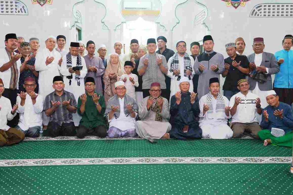 Wali Kota Tanjungpinang, Lis Darmansyah, kembali melanjutkan program Subuh KelilingKamis (17/7/2025).