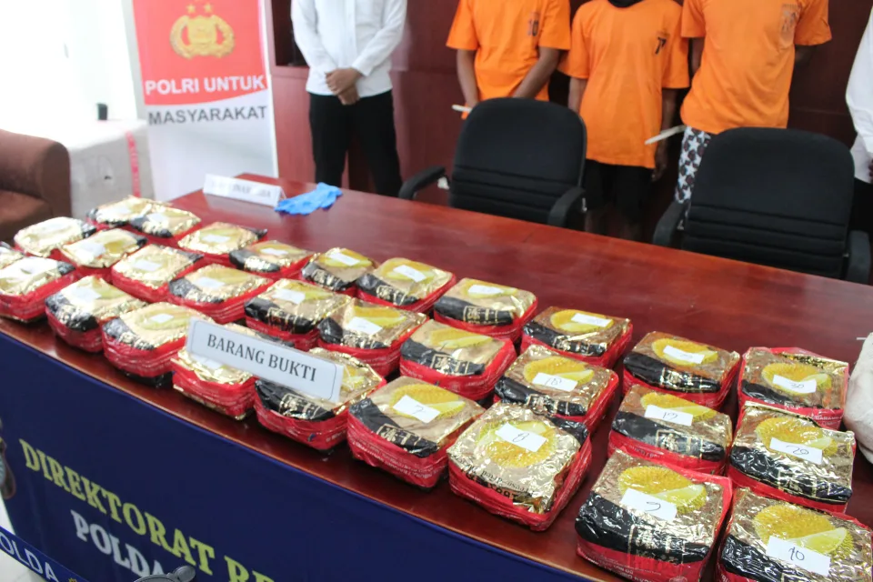 Ditresnarkoba Polda Sulawesi Tengah berhasil menggagalkan upaya penyelundupan narkotika jenis sabu seberat 30 kilogram