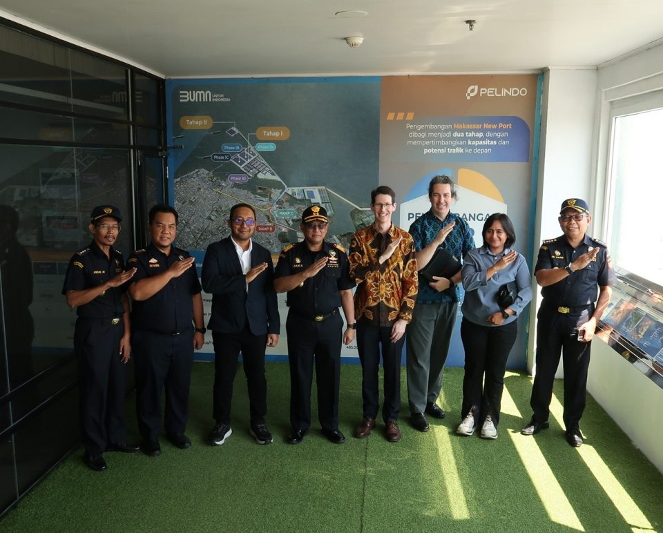 Delegasi Australia dipimpin oleh Konsul Jenderal Mr. Todd Dias, didampingi Konsul Mr. Alex Stephens dan Corporate Service Manager Al Adi Fitrah.